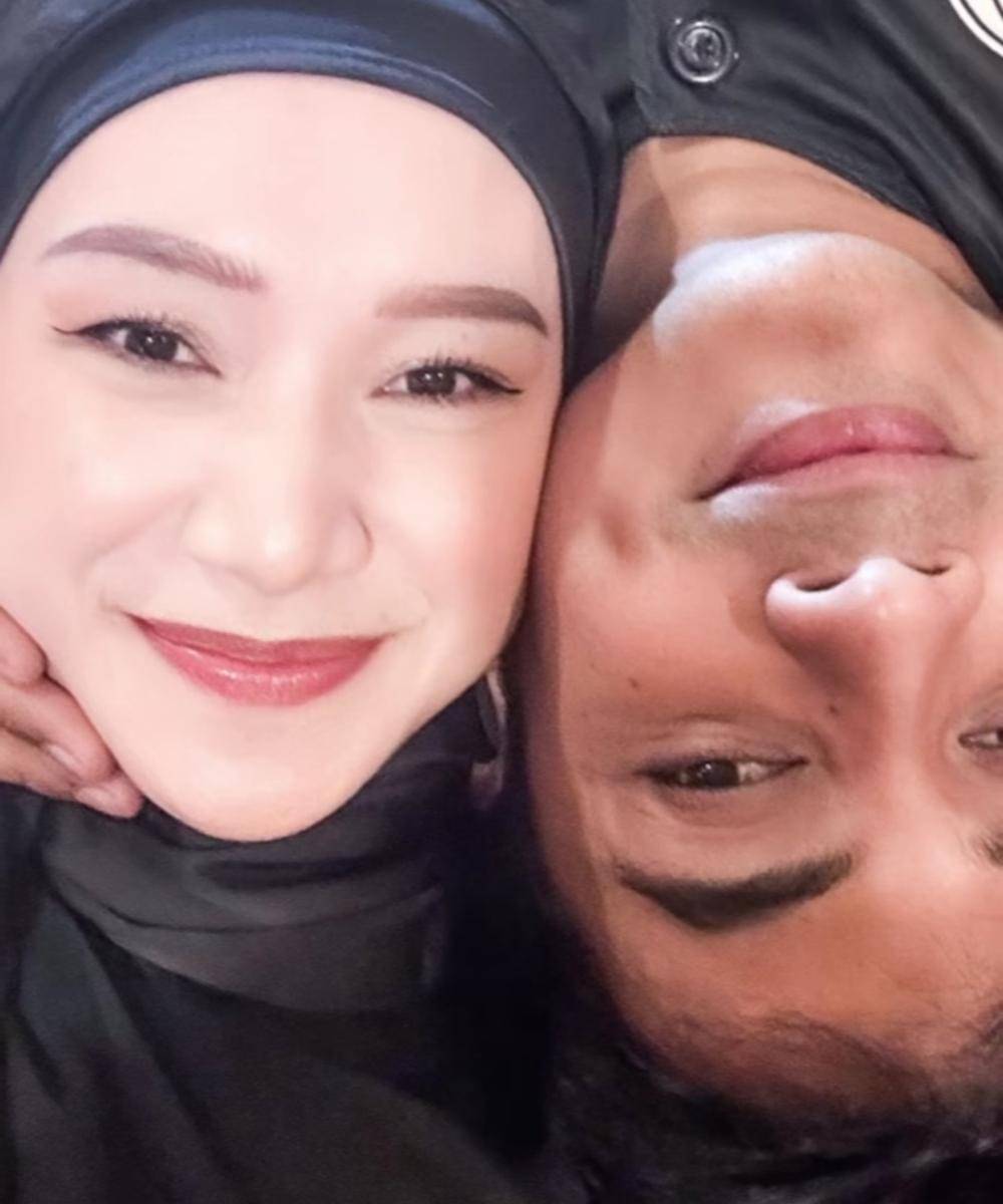 Sudah punya 4 anak, Indri Giana & Ustaz Riza Jalani IVF Lagi (1).jpg