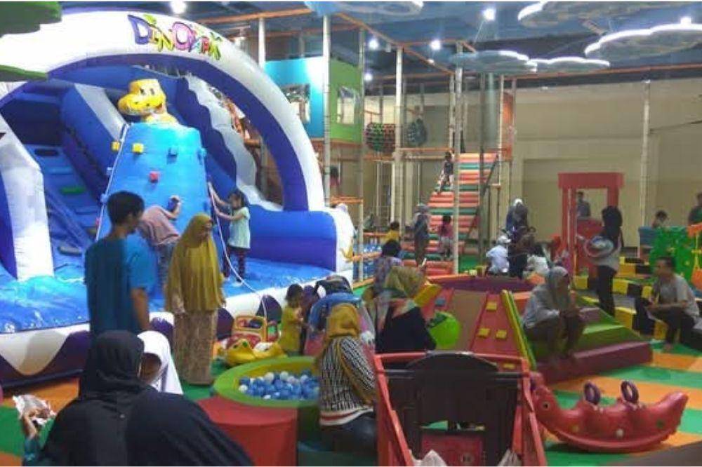 Dino Park Blu Plaza Bekasi