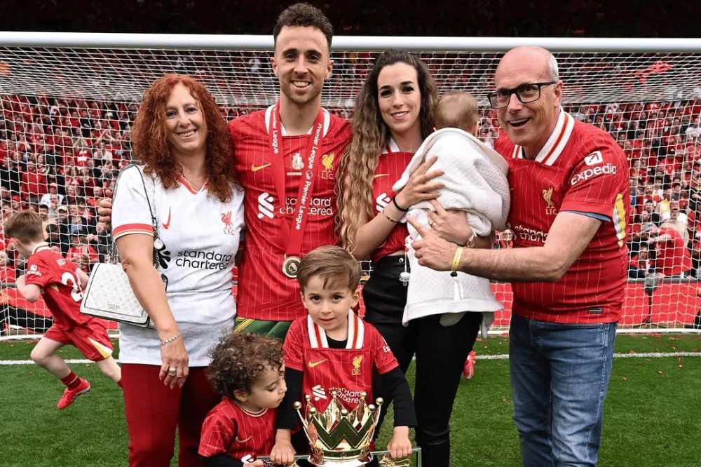 Diogo Jota dan keluarga
