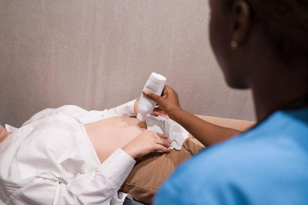 8 Rekomendasi Bidan Terdekat di Jakarta Barat