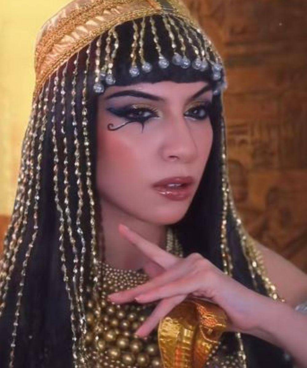 cleopatra makeup
