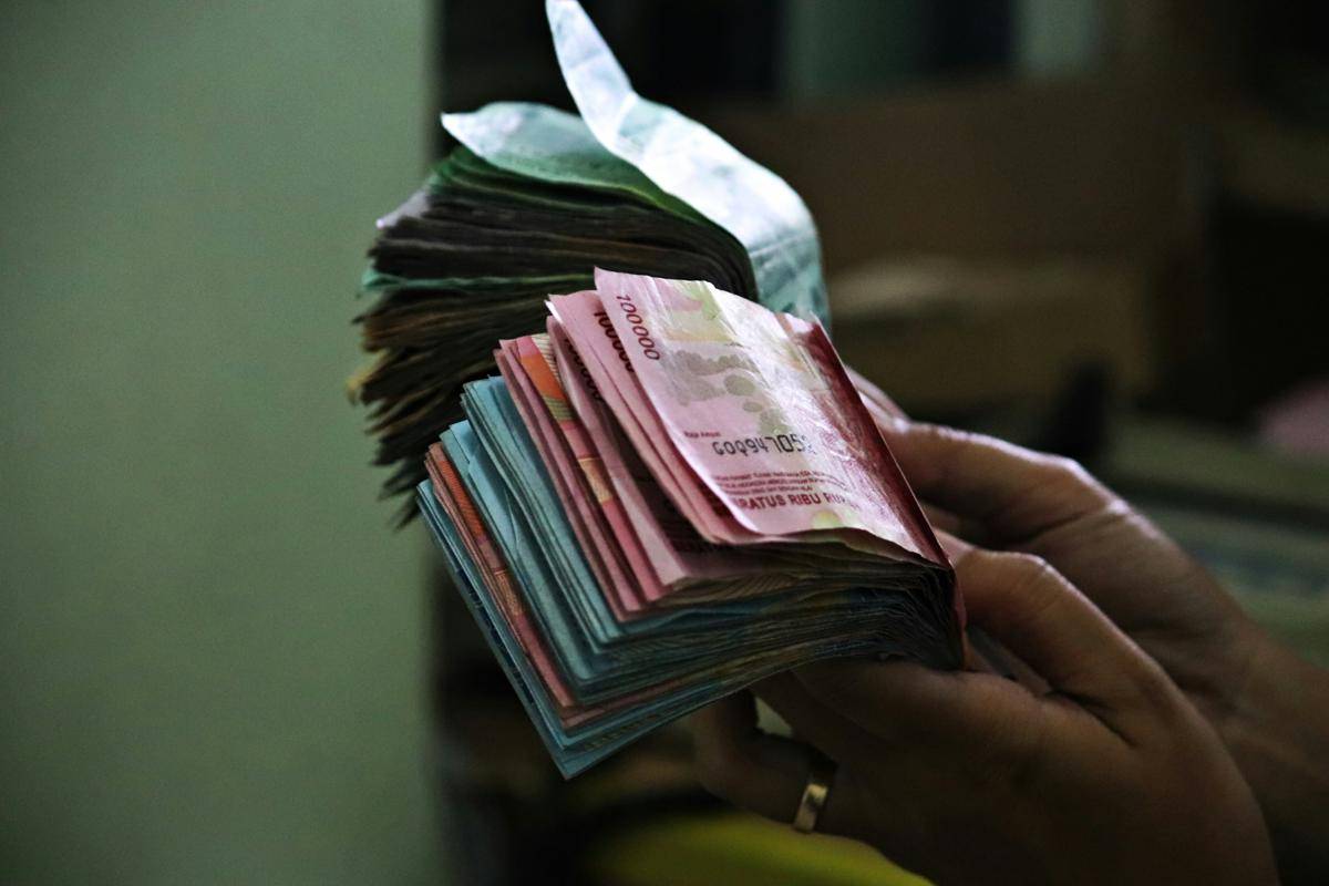 6 Cara Mengatur Gaji 5 Juta Biar Nggak Tumbang di Tanggal Tua