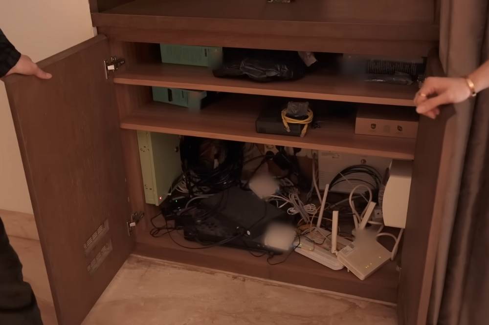 Foto Rumah Erwin Phang Suami Jessica Jane