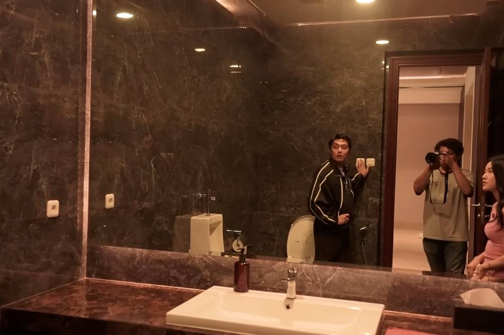Foto Rumah Erwin Phang Suami Jessica Jane