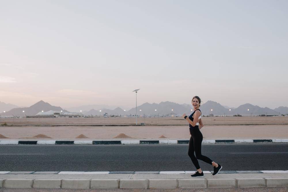 Apa Itu Fart Walking yang Viral di TikTok? 