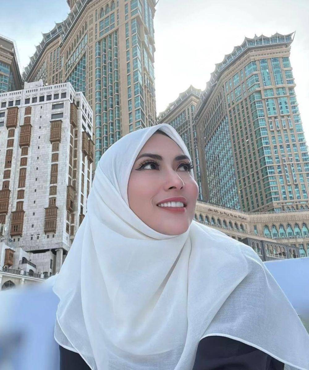 10 Potret Tina Astari, Istri Menteri UMKM Maman Abdurrahman