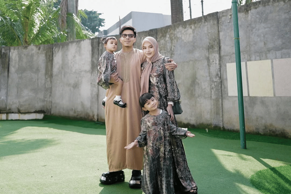 Instagram.com/aurelie.hermansyah