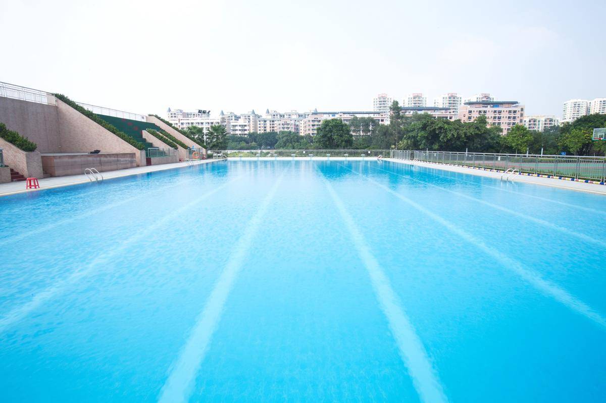 Kolam Renang Bekasi