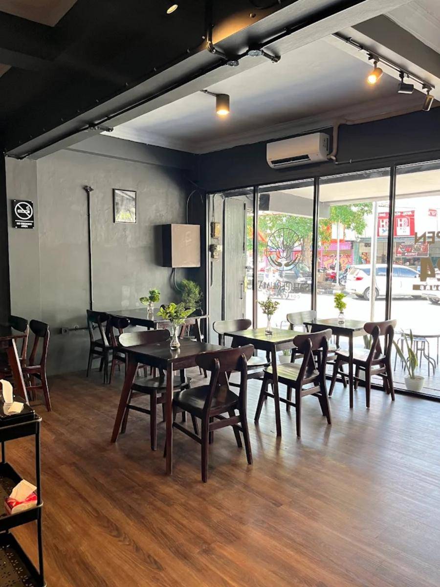 8 Cafe 24 jam di Semarang