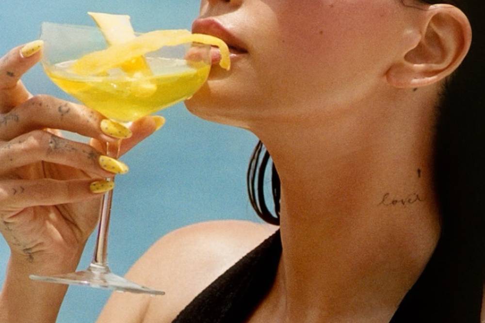 lemonade nails
