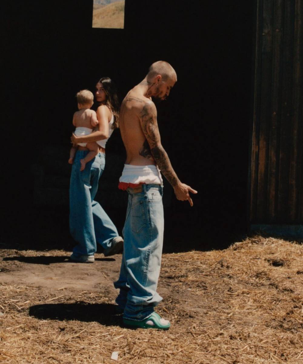 Justin Beiber bersama Hailey Bieber dan anaknya