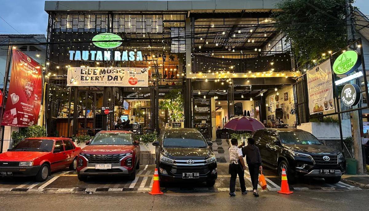 12 cafe 24 jam di Bogor