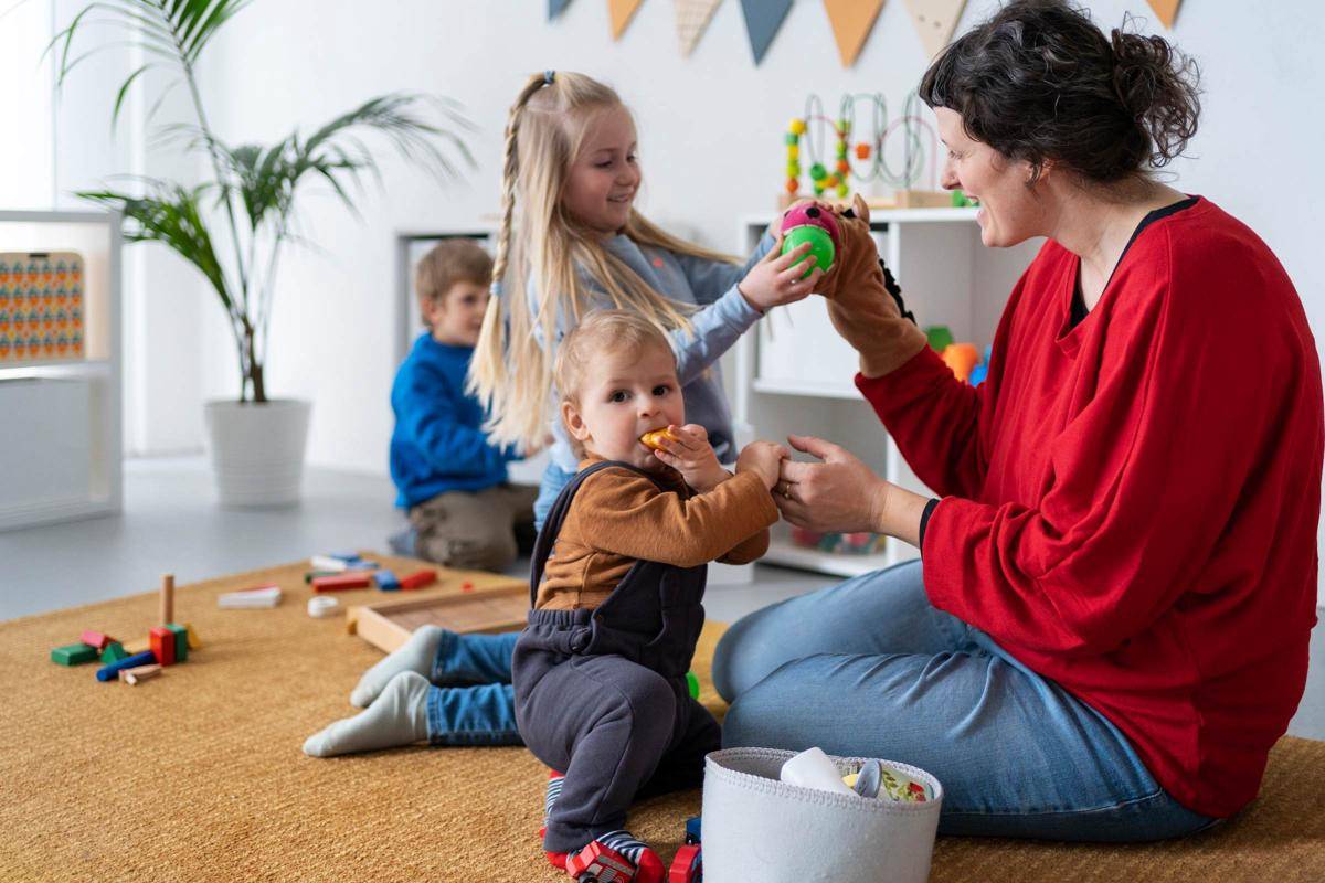 Ilustrasi daycare (freepik.com/freepik)