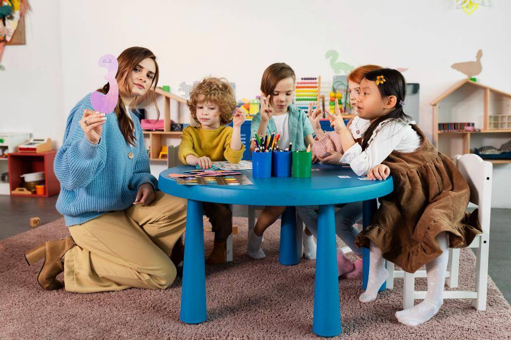 Ilustrasi daycare (freepik.com/freepik)
