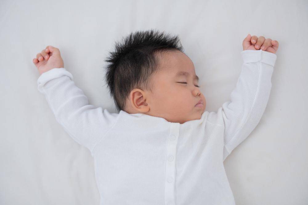 Ilustrasi bayi tidur (freepik.com/jcomp)
