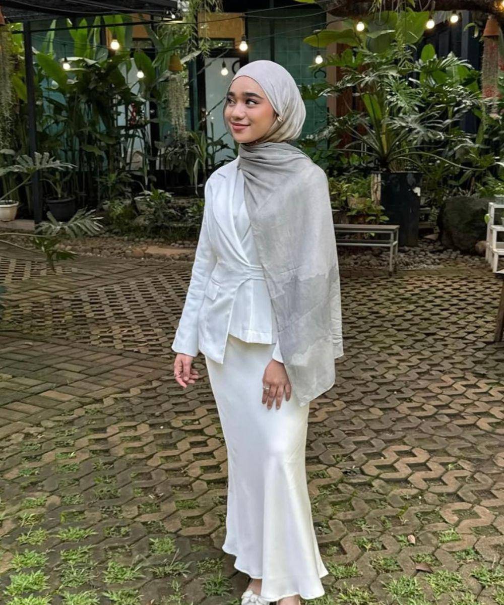 Inspirasi Padu Padan Rok untuk Hijabers