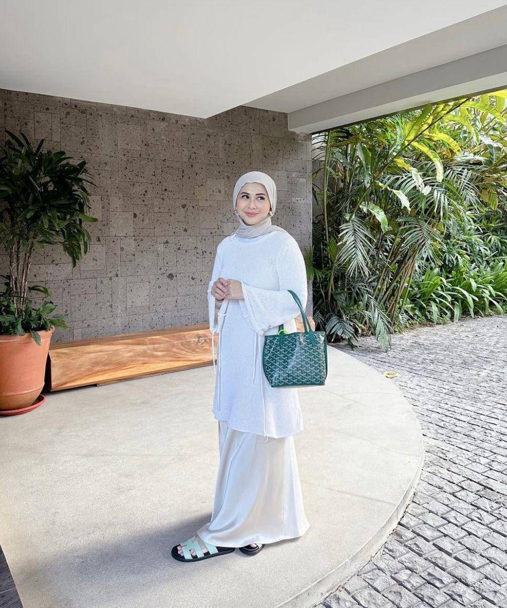 Inspirasi Padu Padan Rok untuk Hijabers