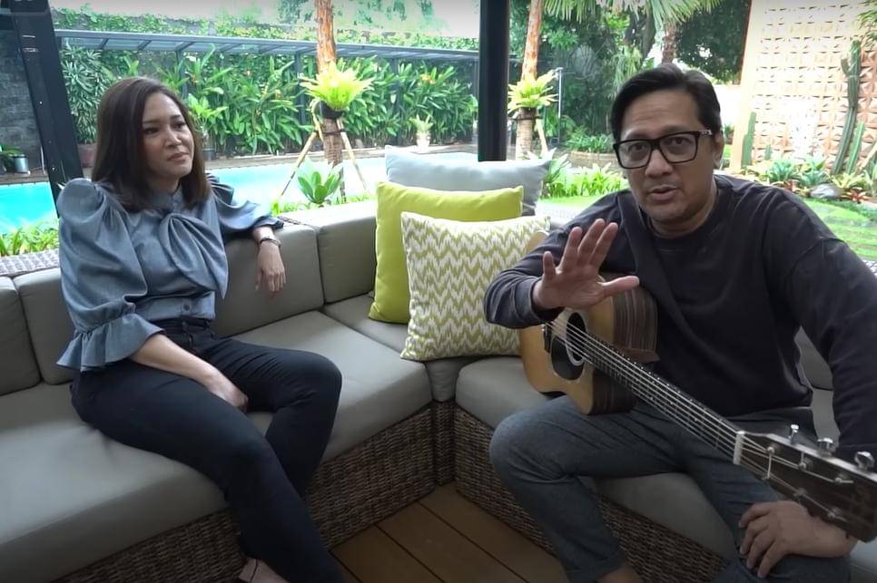 Foto Kolam Renang Maia Estianty