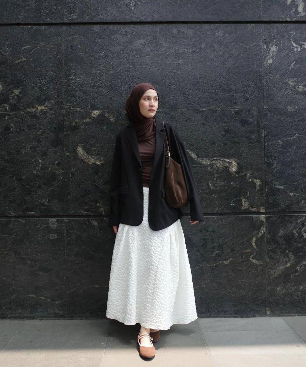 Inspirasi Padu Padan Rok untuk Hijabers