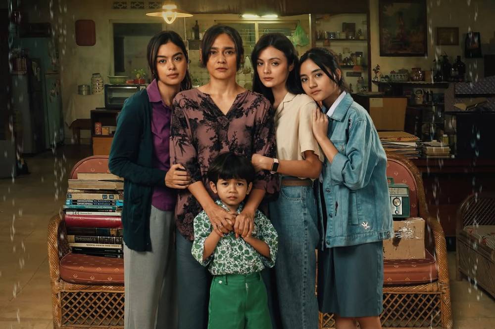 Daftar Pemain Film Andai Ibu Tidak Menikah dengan Ayah