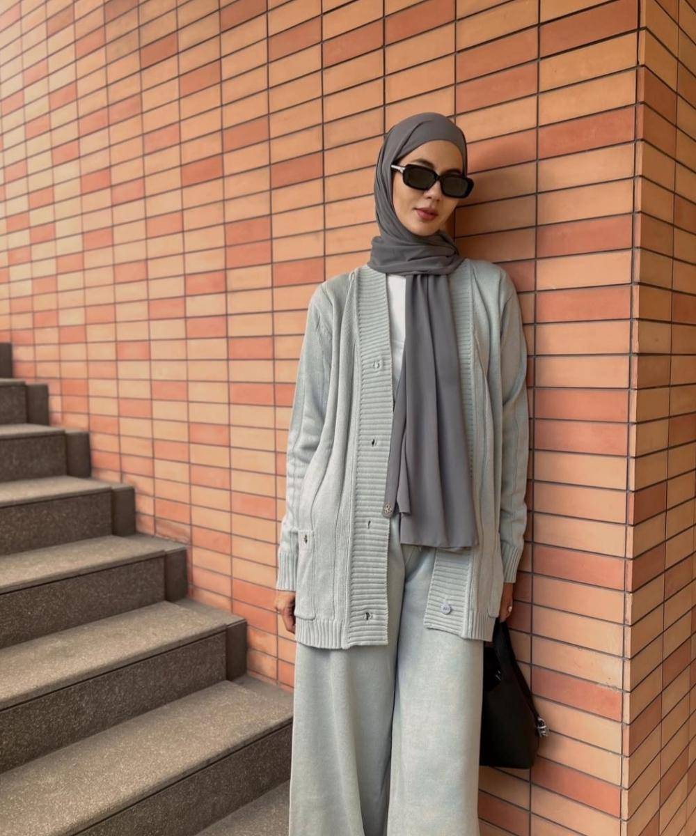 OOTD Mama untuk Antar Jemput Sekolah Anak, Stylish! (4).jpg