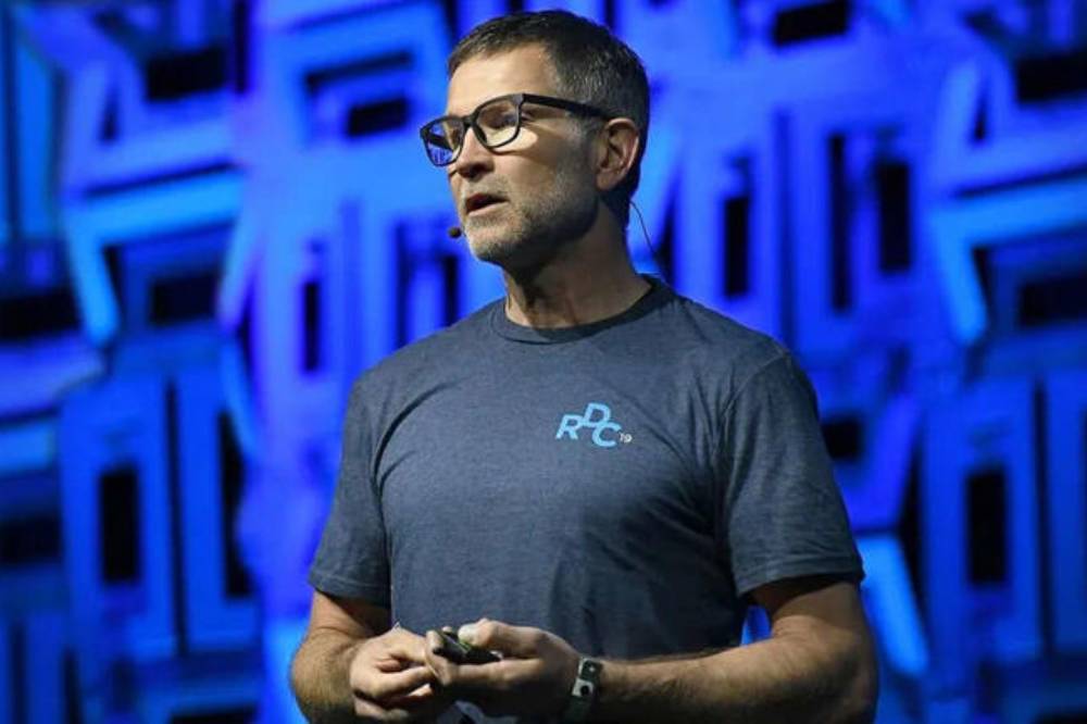 CEO Roblox David Baszucki Roblox Bisa Jadi Tempat Kencan Virtual