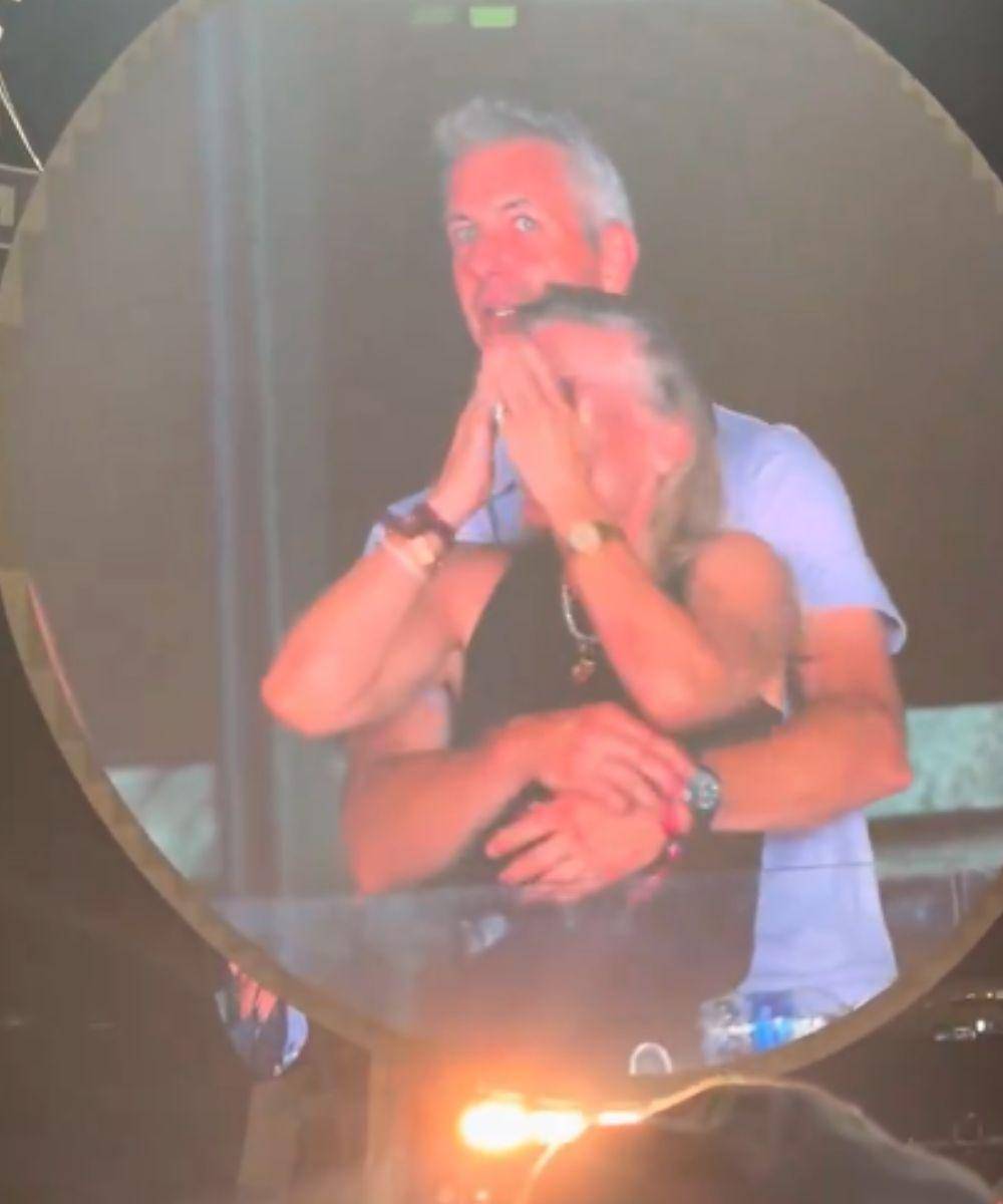 Andy Byron selingkuh di konser coldplay