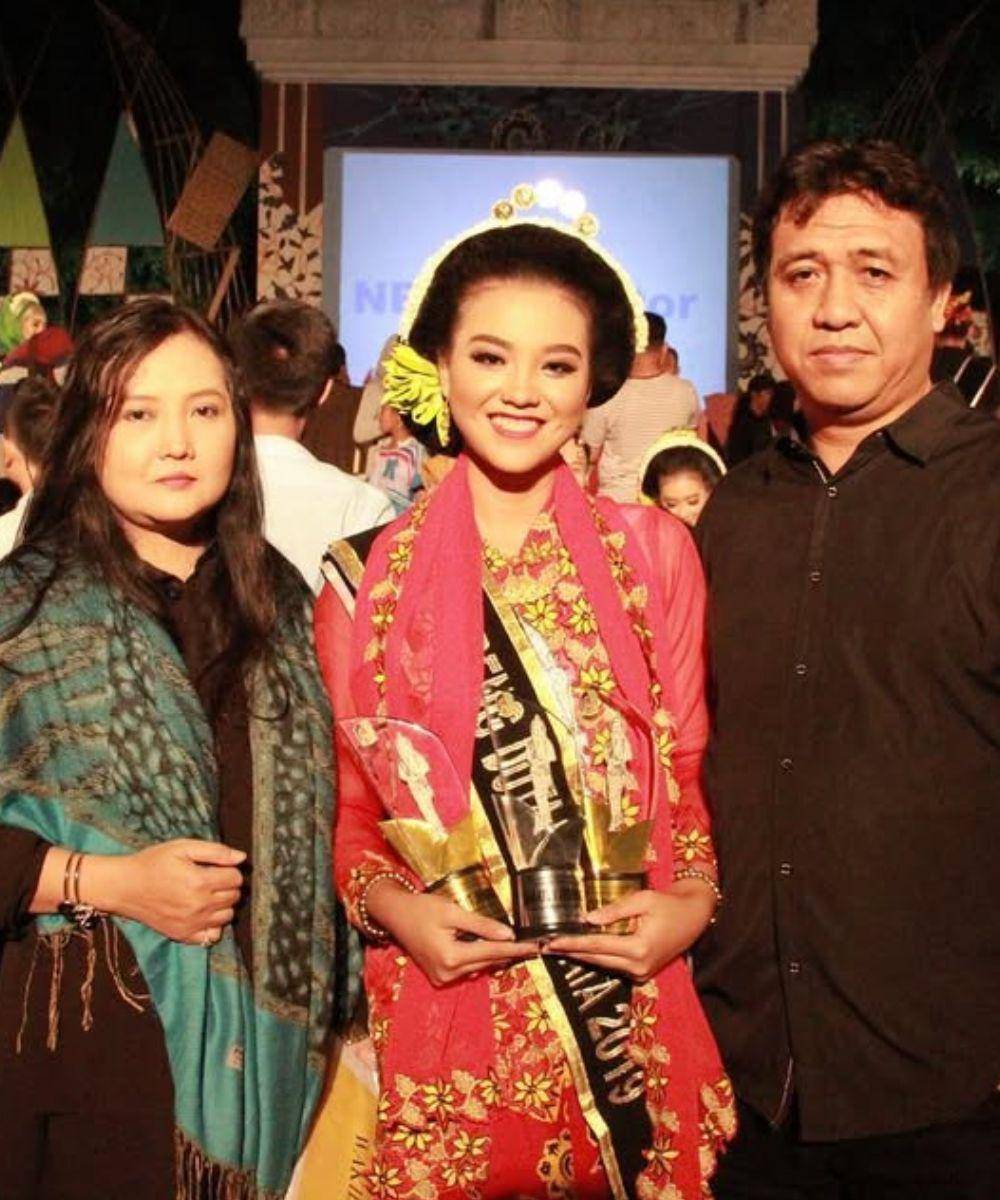 Tips Cantik Luar Dalam ala Puteri Indonesia 2025