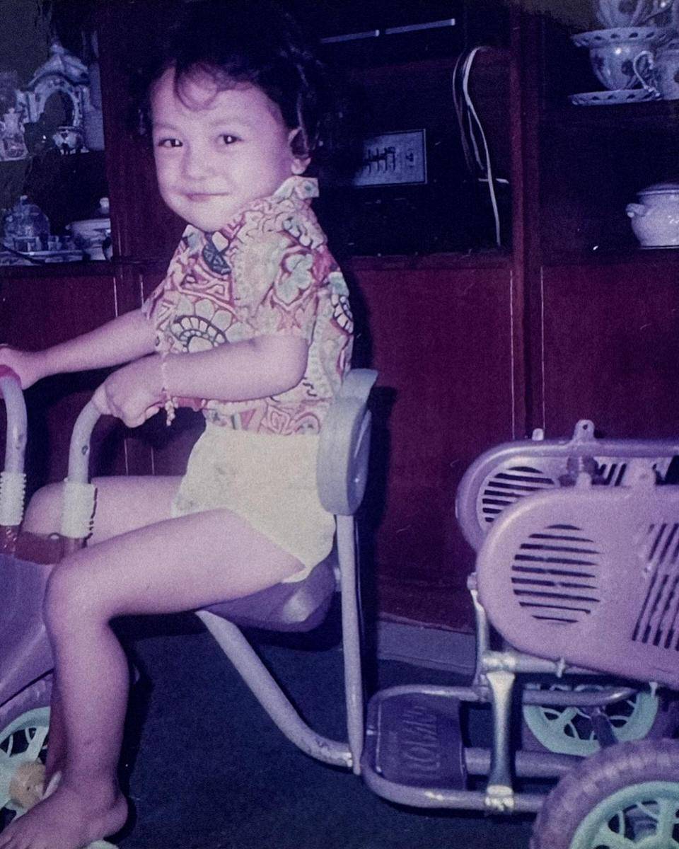 erika carlina masa kecil