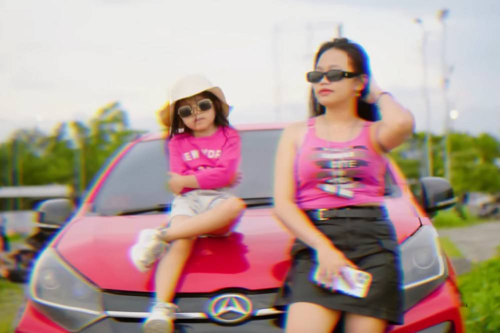 Lirik Lagu 'So Pirang', Viral Tren TikTok Mo Skip Dulu Pacar Baru
