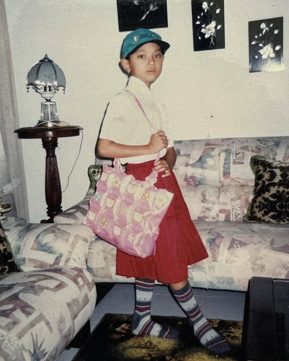 erika carlina masa kecil