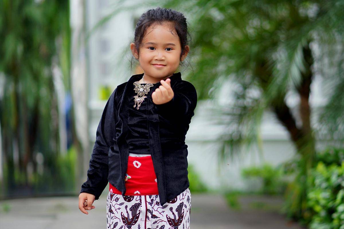 kebaya 3.jpg