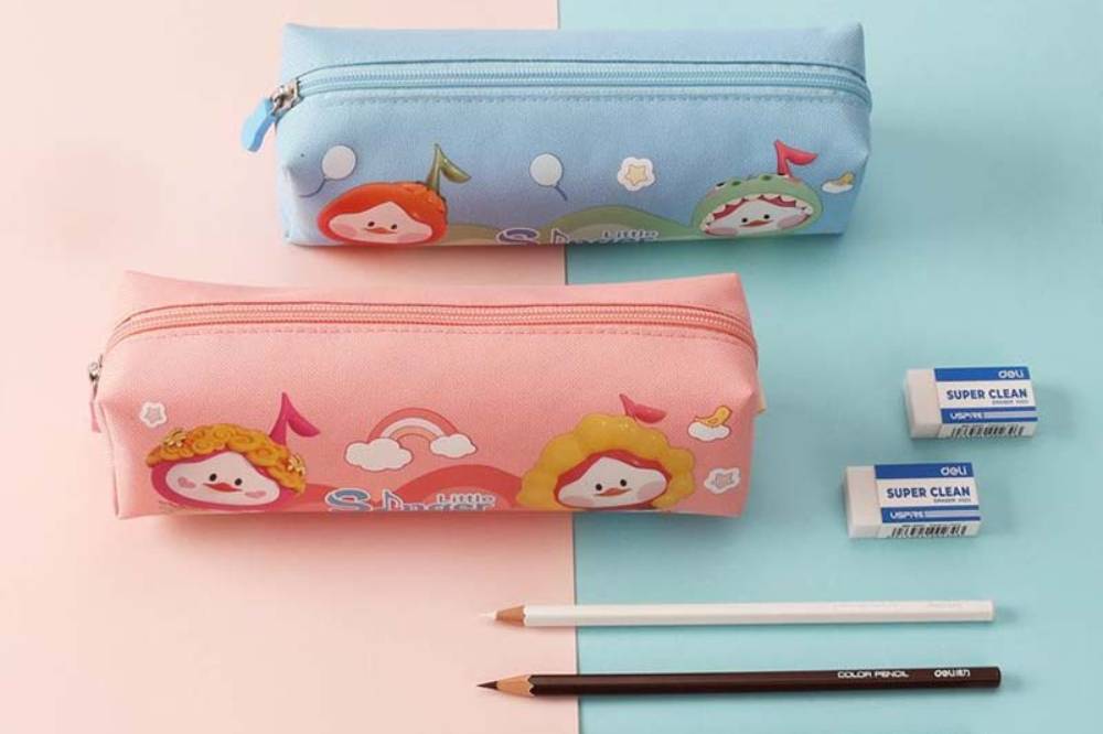 Tempat pensil Deli