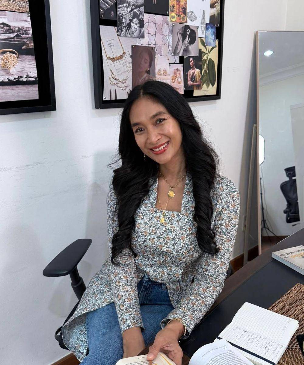 7 Selebriti yang Pakai Kebaya Sehari-hari, Jadi Inspirasi Gaya Mama