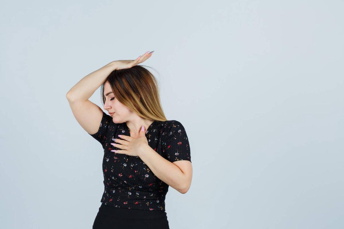 ilustrasi bau badan (freepik.com/8photo)