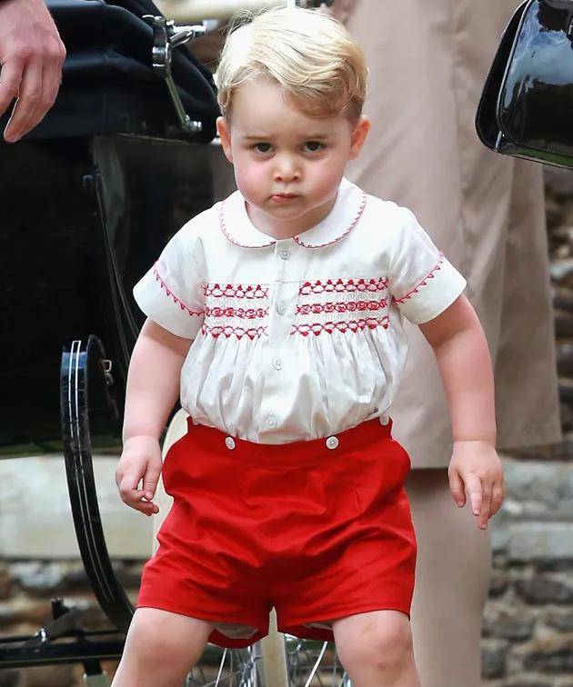 Foto Transformasi Pangeran George