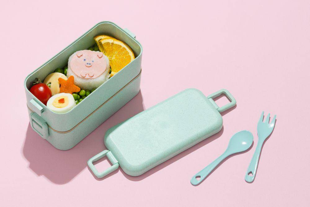 Kotak bekal anak
