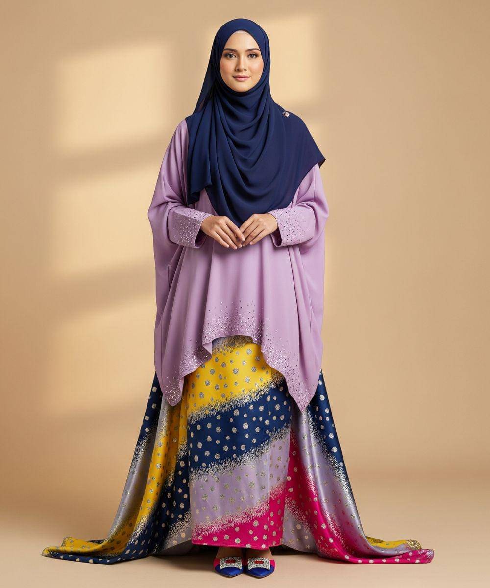 6 Inspirasi Kebaya Hijab Syar'i untuk Mama Tampil Sopan dan Anggun