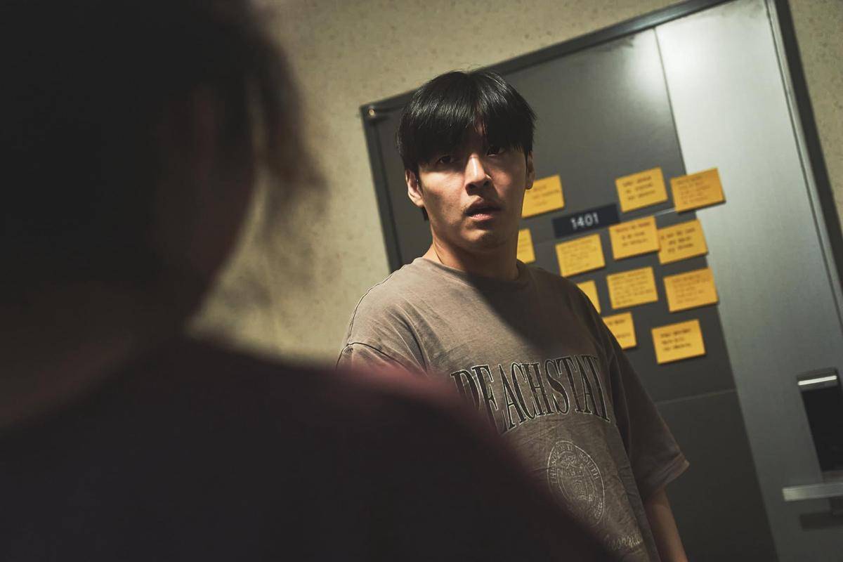Fakta Kang Ha Neul Beli Apartemen di Film Wall to Wall Netflix