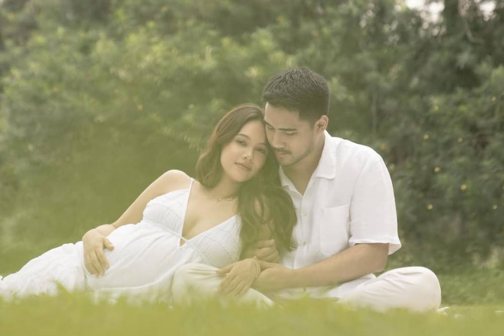 Foto Maternity Anggika Bolsterli