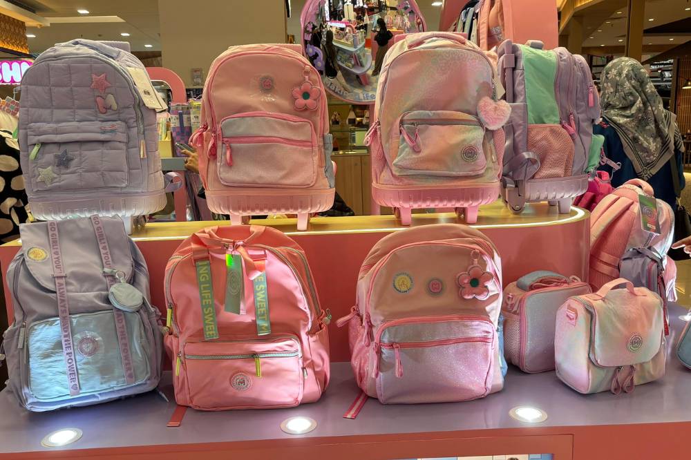Pilihan Tas Ceria agar Anak Semangat Sekolah