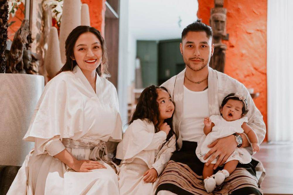 Siti Badriah Akui Butuh Bantuan Nanny setelah Pengalaman Baby Blues.jpg
