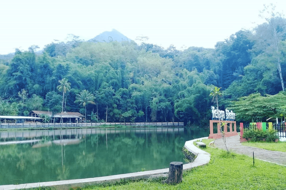 32 Tempat Wisata Alam di Jawa Tengah Terdekat, Tinggal Pilih! (26).png