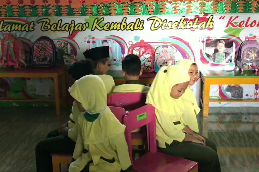 Lomba kursi musik