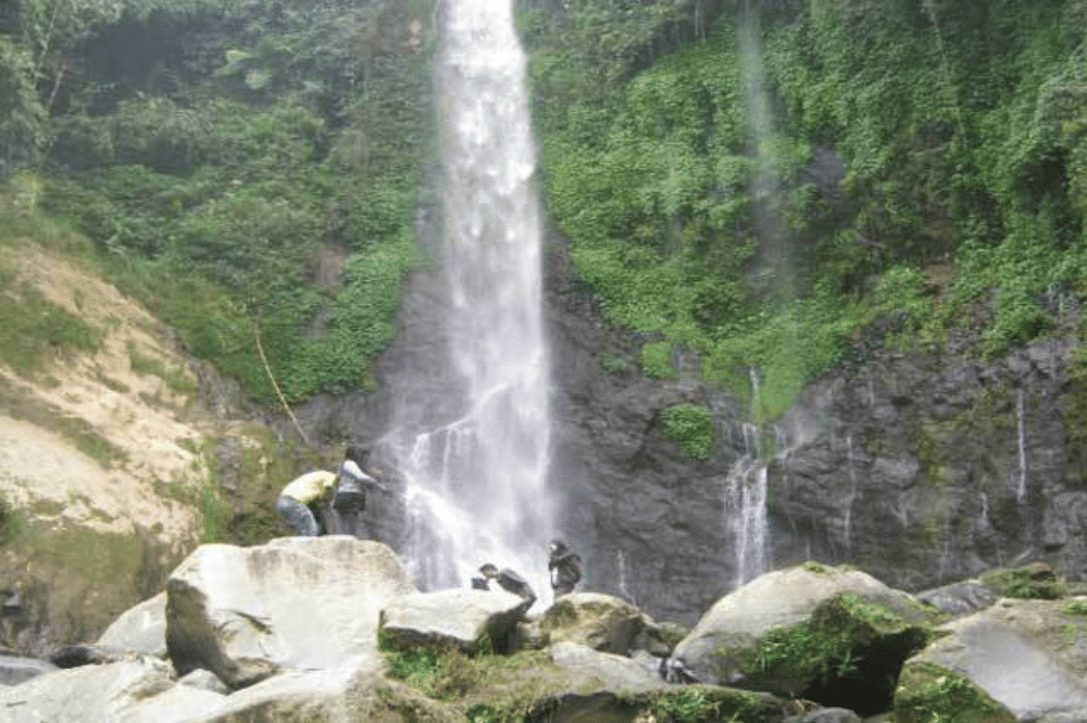32 Tempat Wisata Alam di Jawa Tengah Terdekat, Tinggal Pilih! (9).png