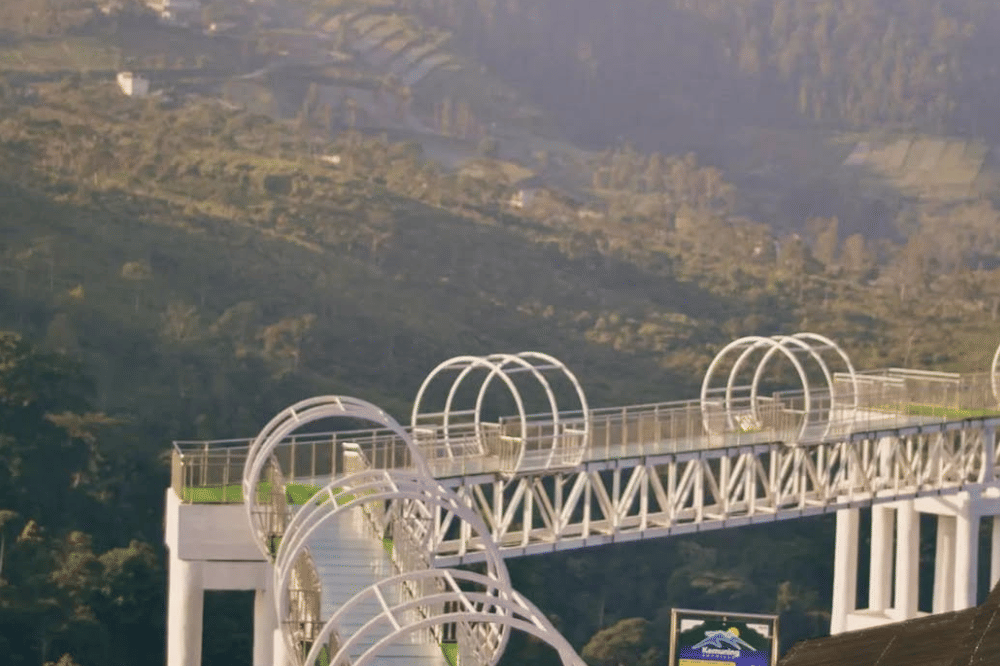 32 Tempat Wisata Alam di Jawa Tengah Terdekat, Tinggal Pilih! (16).png