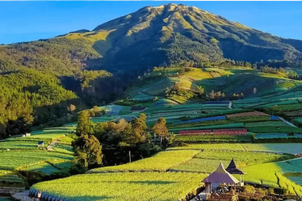 32 Tempat Wisata Alam di Jawa Tengah Terdekat, Tinggal Pilih! (31).png