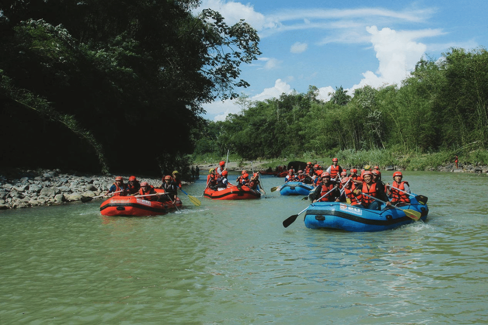 32 Tempat Wisata Alam di Jawa Tengah Terdekat, Tinggal Pilih! (23).png
