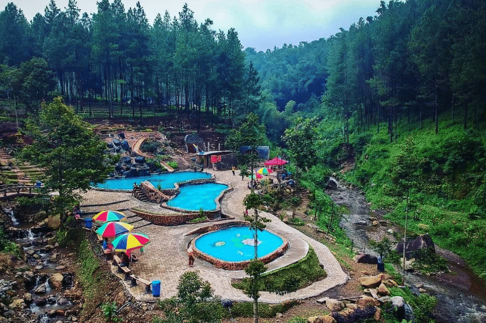 23 Tempat Wisata Alam di Jawa Timur Terdekat, Beragam Pilihan!.png