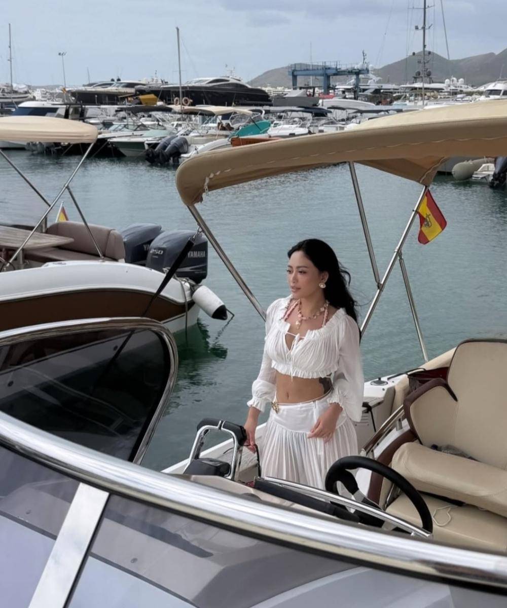 Rachel Vennya Tampil Stylish Saat Liburan di Eropa, Intip Yuk! (6).jpg